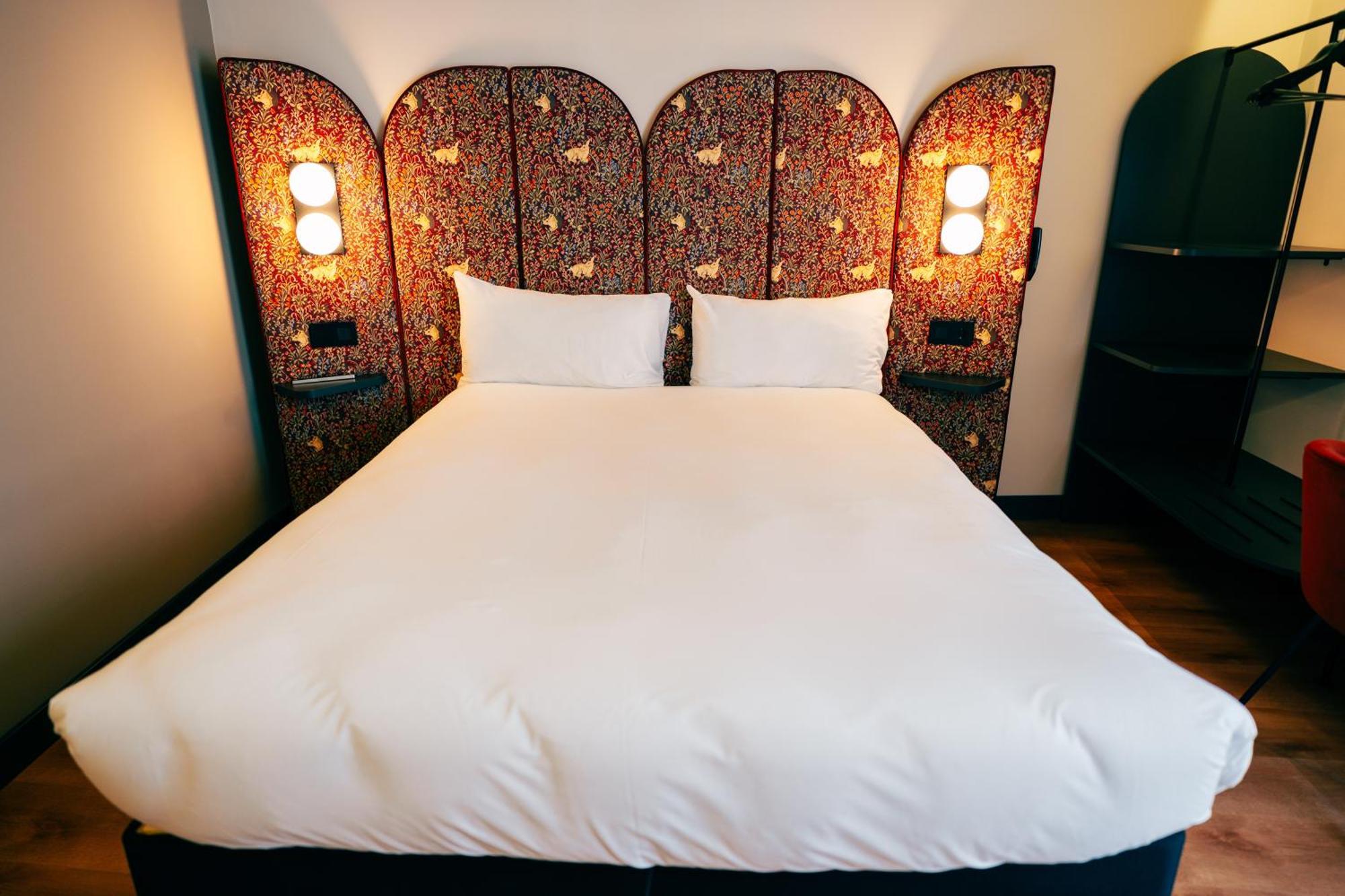 Ibis Styles Madrid Centro Maravillas Bagian luar foto