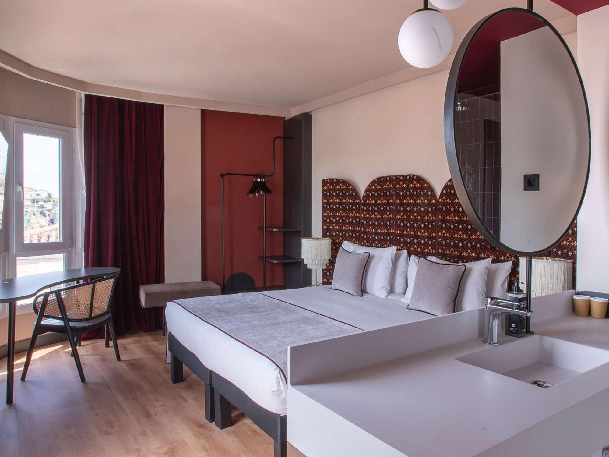 Ibis Styles Madrid Centro Maravillas Bagian luar foto